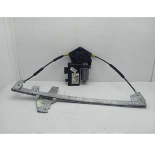 ELEVALUNAS DELANTERO...