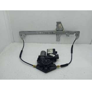 ELEVALUNAS DELANTERO...