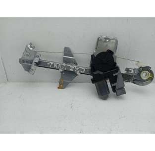 ELEVALUNAS TRASERO...