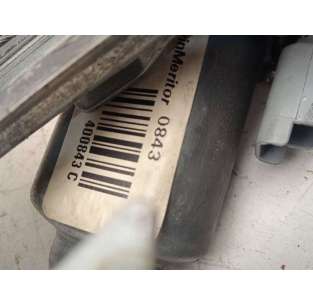 ELEVALUNAS DELANTERO... 2