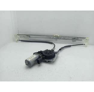 ELEVALUNAS DELANTERO...