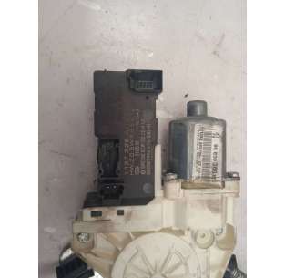 ELEVALUNAS DELANTERO... 2