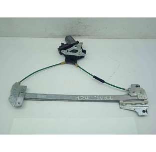 ELEVALUNAS TRASERO DERECHO...