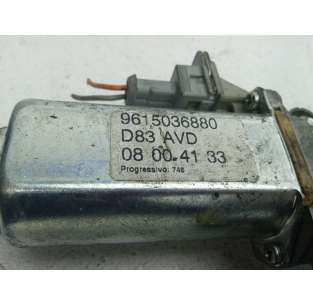 ELEVALUNAS DELANTERO... 2