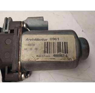 ELEVALUNAS DELANTERO... 2