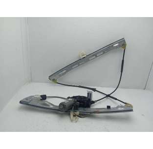 ELEVALUNAS DELANTERO...