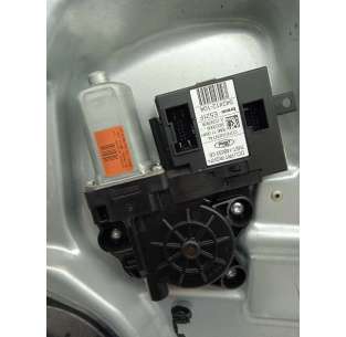 ELEVALUNAS DELANTERO... 2