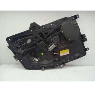 ELEVALUNAS DELANTERO...