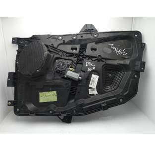 ELEVALUNAS DELANTERO...