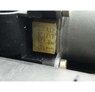 ELEVALUNAS DELANTERO... 2