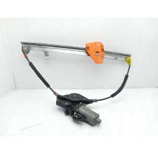 ELEVALUNAS DELANTERO...