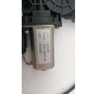 ELEVALUNAS DELANTERO... 2