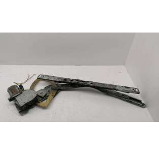 ELEVALUNAS DELANTERO...