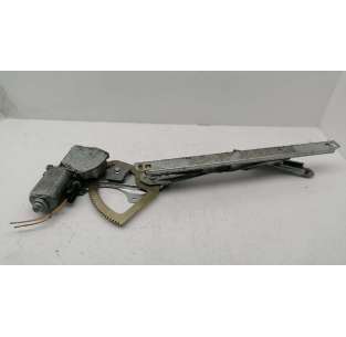 ELEVALUNAS TRASERO...