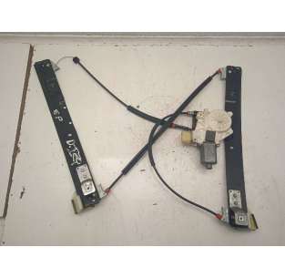 ELEVALUNAS DELANTERO...