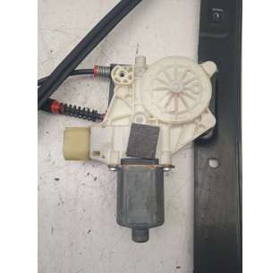 ELEVALUNAS DELANTERO... 2