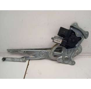 ELEVALUNAS DELANTERO...