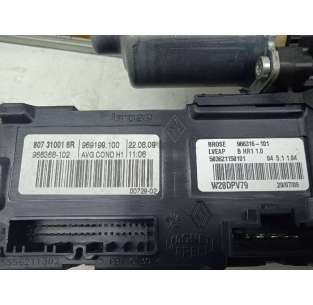 ELEVALUNAS DELANTERO... 2