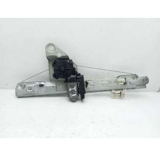 ELEVALUNAS TRASERO...