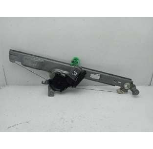 ELEVALUNAS DELANTERO...