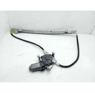 ELEVALUNAS DELANTERO...