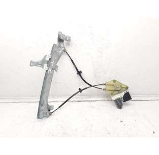 ELEVALUNAS TRASERO...