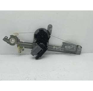 ELEVALUNAS TRASERO DERECHO...