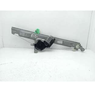 ELEVALUNAS DELANTERO...