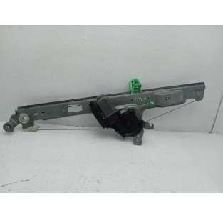 ELEVALUNAS DELANTERO...