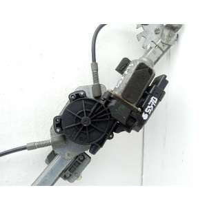 ELEVALUNAS DELANTERO... 2