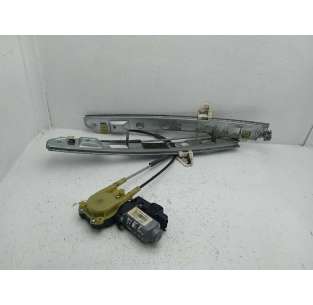 ELEVALUNAS DELANTERO...