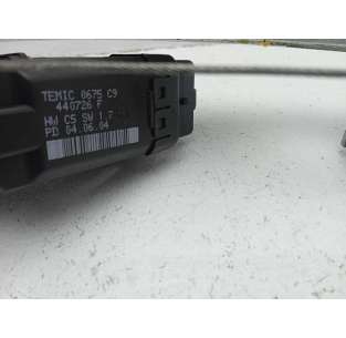 ELEVALUNAS DELANTERO... 2