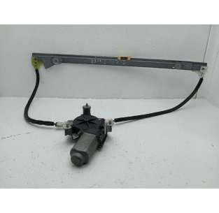 ELEVALUNAS DELANTERO...