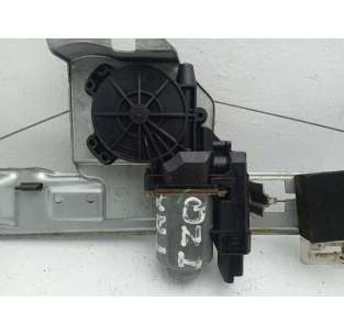 ELEVALUNAS TRASERO... 2