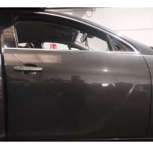 PUERTA DELANTERA DERECHA...