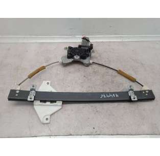 ELEVALUNAS TRASERO DERECHO...