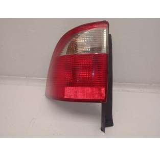 PILOTO TRASERO IZQUIERDO...