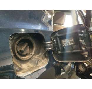 TAPA EXTERIOR COMBUSTIBLE... 2