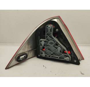 PILOTO TRASERO DERECHO... 2