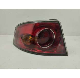 PILOTO TRASERO IZQUIERDO...