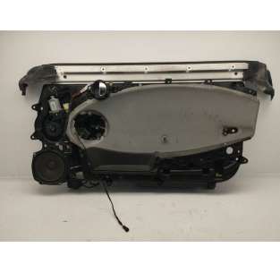 ELEVALUNAS DELANTERO...