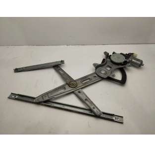 ELEVALUNAS DELANTERO...