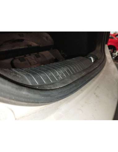 GOMAS CONTORNO PUERTA HYUNDAI I20...