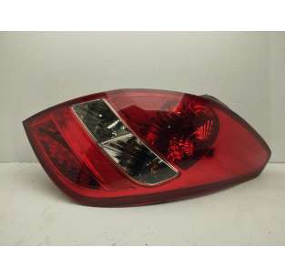 PILOTO TRASERO DERECHO...