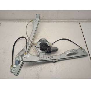 ELEVALUNAS DELANTERO...