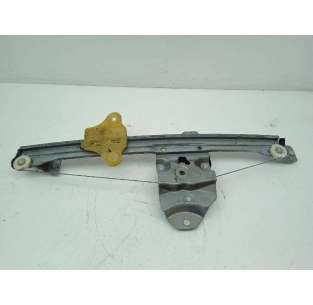 ELEVALUNAS DELANTERO... 2