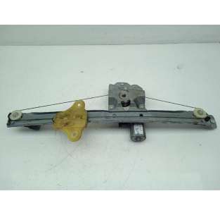 ELEVALUNAS DELANTERO... 2