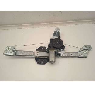 ELEVALUNAS TRASERO...