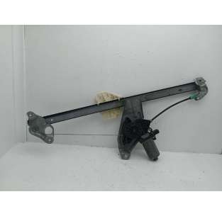 ELEVALUNAS DELANTERO...