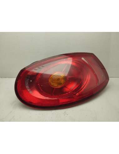 PILOTO TRASERO DERECHO - 805236 /...